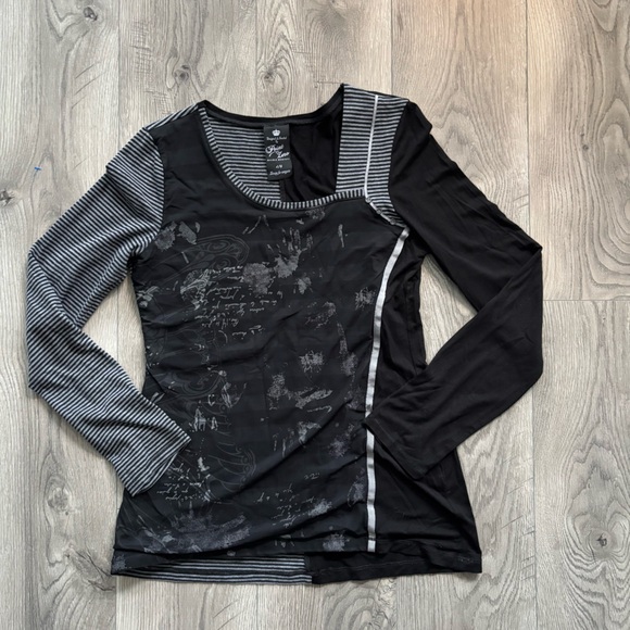 SOLD - Picture 2 of 7